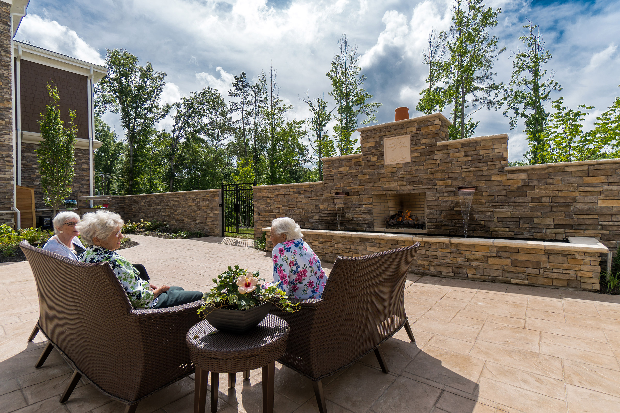 Residents enjoy the outdoor courtyard in Richmond