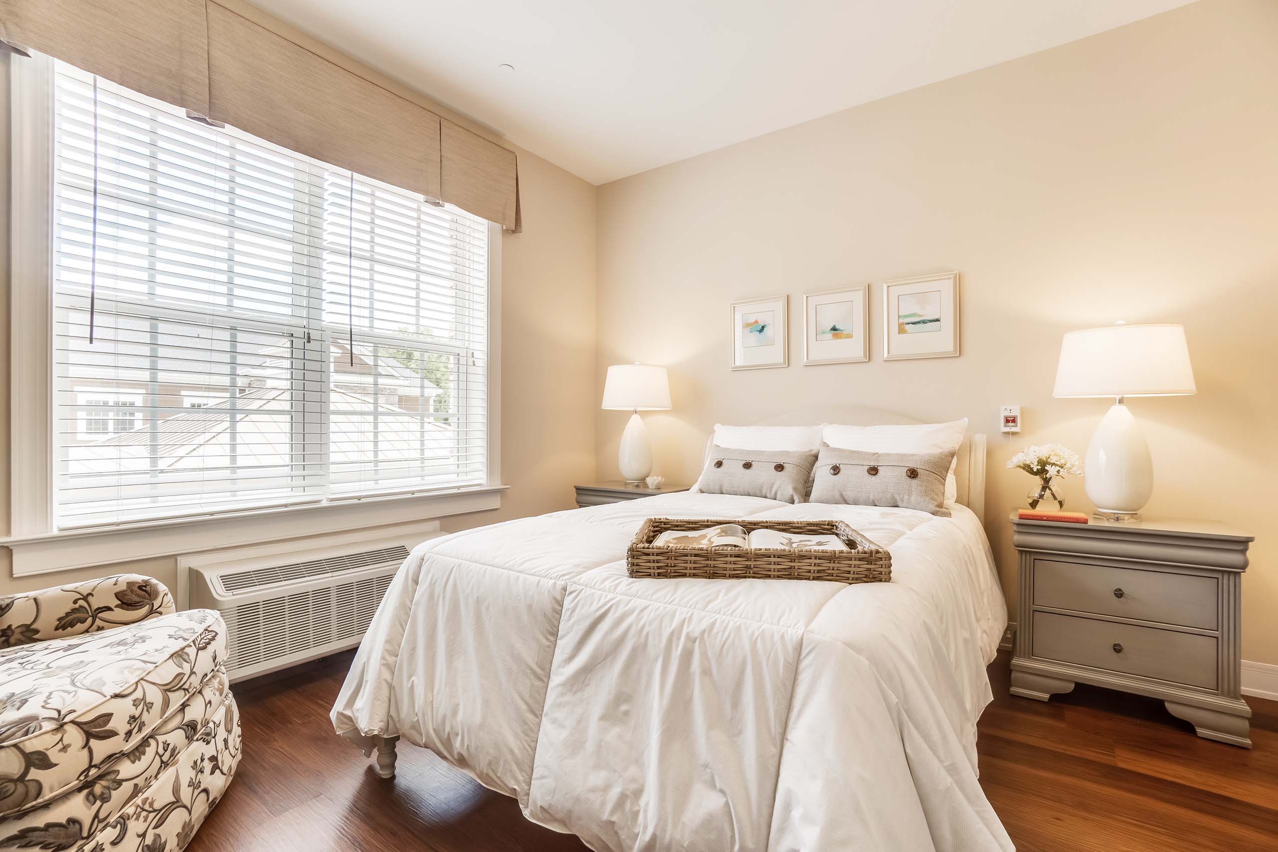 Bright, beautiful one bedroom assisted living units